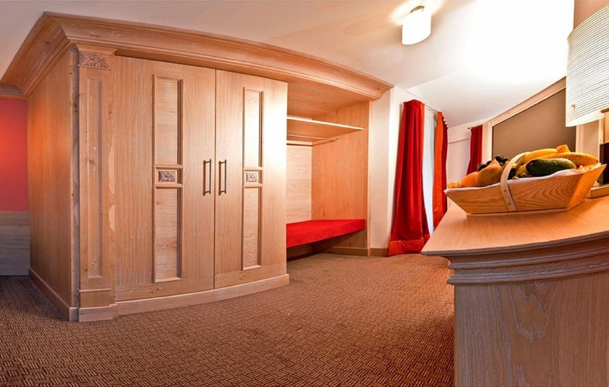 Wellnesshotel Schoenruh - Adults Only Seefeld in Tirol Room photo
